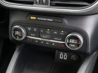 Ford Kuga Ford Kuga 2.5 PHEV Titanium I Navi I Camera I Keyless - afbeelding nr 10