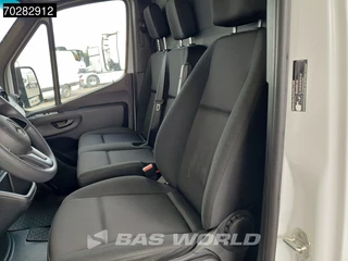 Mercedes-Benz Sprinter Mercedes-Benz Sprinter 317 CDI Automaat Bakwagen Achterdeuren Airco Camera Euro6 Meubelbak Koffer 21m3 Airco - afbeelding nr 10