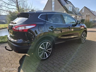 Nissan QASHQAI Nissan Qashqai Dig-T 1.2 Tekna 17