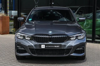 BMW 3 Serie BMW 3-serie Touring 330e - M-SPORT - CARPLAY - SFEERVERLICHTING - afbeelding nr 14