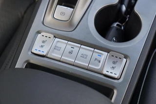 Hyundai Kona Hyundai Kona EV Premium 64 kWh Warmtepomp | Surf Blue | Leder/Stoelverwarming-koeling/LED/Carplay/Complete auto! - afbeelding nr 31