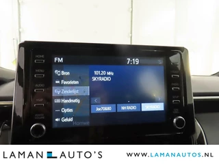 Toyota Corolla Touring Sports Toyota Corolla Touring Sports 1.8 Hybrid 122pk Business Intro | CarPlay HUD ECC Navi LED 17