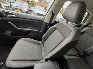 Volkswagen T-Cross Adaptive Cruise | Stoelverwarming | LED | Camera - afbeelding nr 28