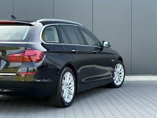 BMW 5 Serie BMW 5-serie Touring 520I High Executive Leder - Pano - Digitaal Dashboard - afbeelding nr 5