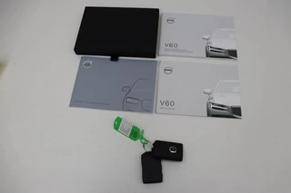 Volvo V60 Volvo V60 2.0 T4 Momentum Pro | Trekhaak | Adaptive cruise |  Stoelverwarming | Carplay | BLIS | Navigatie | Full LED | DAB | Half leder | Climate control - afbeelding nr 19