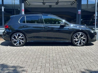 Volkswagen Golf Volkswagen Golf 1.5 eTSI R-Line Edition Aut*Pano*Matrix*Navi - afbeelding nr 7