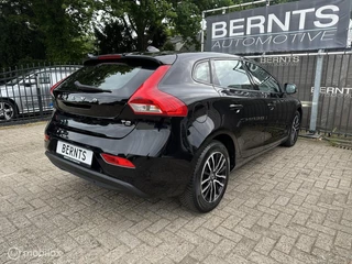 Volvo V40 Volvo V40 T2|Navigatie|Bluetooth|Parkeersensoren|Volvo on Call - afbeelding nr 34