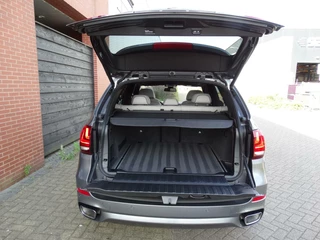 BMW X5 BMW X5 xDrive50i High Executive individual M-sport - afbeelding nr 27