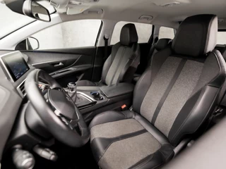 Peugeot 5008 Peugeot 5008 1.2 Puretech Sport 7 Persoons (APPLE CARPLAY, GROOT NAVI, LEDER, STOELVERWARMING, 360 CAMERA, SPORTSTOELEN, KEYLESS, GETINT GLAS, TREKHAAK, DAB+, NIEUWE APK, NIEUWSTAAT) - afbeelding nr 14
