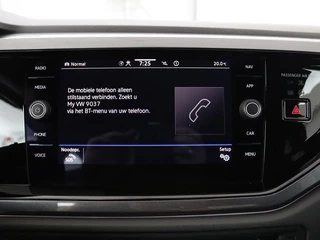 Volkswagen Polo Volkswagen Polo 1.0 TSI R-Line | Stoelverwarming | Camera |  Carplay | Climate control | Adaptive cruise | Full LED | Navigatie | Virtual Cockpit - afbeelding nr 17