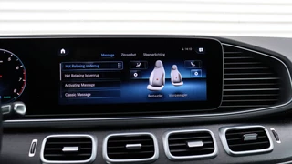 Mercedes-Benz GLS Mercedes-Benz GLS 450 4MATIC Premium Plus AMG Line | Massage | Burmester | Stoelventilatie | Head-up | Soft-Close | Trekhaak | Panoramadak - afbeelding nr 17
