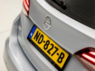 Opel Astra Opel Astra Sports Tourer 1.4 Innovation 150Pk Automaat (APPLE CARPLAY, GROOT NAVI, CLIMATE, CAMERA, LEDER, SPORTSTOELEN, ADAPTIVE CRUISE, PARKEERSENSOREN, LANE ASSIST, NIEUWE APK, NIEUWSTAAT) - afbeelding nr 35