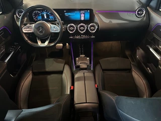 Mercedes-Benz GLA Mercedes-Benz GLA 180 BNS SOL. AMG-LINE l STOELVER l CAMERA l SFEERVERL l 19INCH l - afbeelding nr 14