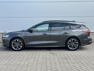 Ford Focus Ford Focus Wagon 1.0 EBH STLine X Driverpack | 18inch | Winterpack! - afbeelding nr 8