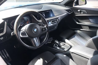 BMW 1 Serie BMW 1 Serie 118i | Geen import | M pakket | Navi | Compleet - afbeelding nr 3