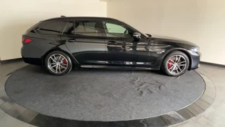 BMW 5 Serie BMW 5 Serie Touring 530e Business Edition Plus | M-sport pakket | Parking pack | Connected pack professional - afbeelding nr 3