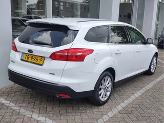 Ford Focus Ford Focus Wagon 1.0 TITANIUM Voorruitverwarming | Keyless | Cruise - afbeelding nr 5