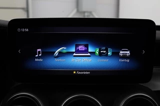 Mercedes-Benz C-Klasse Mercedes-Benz C-klasse 300e AMG | Panoramadak | Stoelverwarming |  360 camera | Trekhaak | Carplay | Dodehoek detectie | Matrix LED | Navigatie | Half leder - afbeelding nr 24