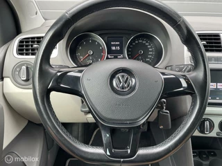 Volkswagen Polo Volkswagen Polo 1.2 TSI BEATS AUDIO UNIEK!! CARPLAY/CRUISE/AIRCO/PDC - afbeelding nr 33