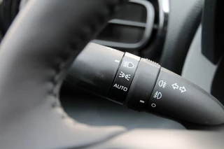 Toyota Yaris Toyota Yaris 1.5 Hybrid 115 Team Player - 93 pk **Camera / Carplay - afbeelding nr 25