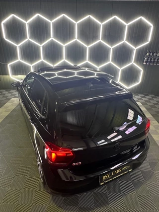 Volkswagen Polo Volkswagen Polo 2.0 GTI Virtual KW-SchroefsetPano Dsg beats dcc navi keyless - afbeelding nr 24
