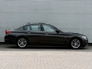 BMW 5 Serie BMW 5-serie 520d High Executive Sport Line Schuifdak HUD Rondomzicht Camera Leder Apple CarPlay LED Stoelverwarming - afbeelding nr 7