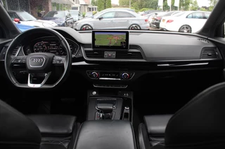 Audi Q5 Audi Q5 55 TFSI e quattro Competition / Panoramadak / 360Camera / Luchtvering / RS Stoelen / 21'' / B&O / Matrix LED / Dodehoek / Virtual Cockpit / Navigatie / Stoelmassage / Tourpakket - afbeelding nr 2