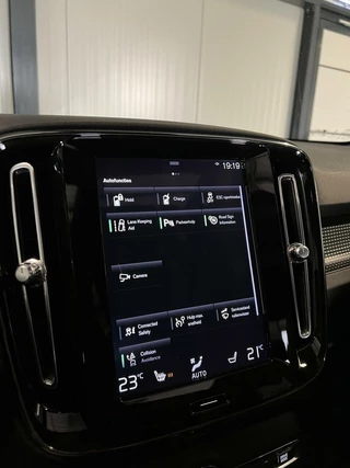 Volvo XC40 Volvo XC40 1.5 T5 Twin Engine R-Design Pano Trekhaak Camera - afbeelding nr 45