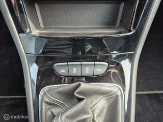 Opel Astra OPEL ASTRA 1.2 EDITION / Carplay / Camera / - afbeelding nr 18