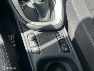 Toyota Yaris Cross Toyota Yaris Cross 1.5 Hybrid Dynamic carplay, navi all in - afbeelding nr 18