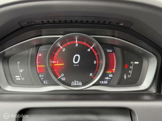 Volvo XC60 Volvo XC60 2.0 D3 FWD Momentum Geartronic-8 /Family Line/Sensus Nav/DigitalDash/Xenon/Elek.stoel/Trekhaak/Elek.klep/Goed onderhouden. - afbeelding nr 23