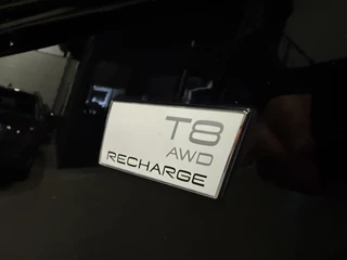 Volvo XC90 Volvo XC90 T8 Recharge AWD R-Design BLACK LONG RANGE PANO/TREKHAAK/HEAD-UP/MEMORY/H&K/CAMERA/ACC/PILOT-ASSIST/KEYLESS/LEER-SPORT/GOOGLE/PRIVACY/20