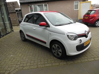Renault Twingo Renault Twingo 1.0 SCe Collection Staat in De Krim - afbeelding nr 2