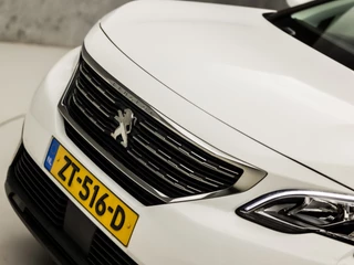 Peugeot 5008 (APPLE CARPLAY, GROOT NAVI, LANE ASSIST, LEDEREN SPORTSTOELEN, PARKEERSENSOREN, CRUISE, NIEUWE APK, NIEUWSTAAT) - afbeelding nr 31