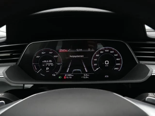 Audi e-tron Navigatie Camera Stoelverwarming Audi Sound 92 - afbeelding nr 21