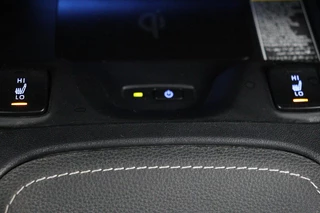 Toyota Corolla Toyota Corolla 2.0 Hybrid Premium | Leder | Head-Up |  Stoelverwarming | Trekhaak | Adaptive cruise | Matrix LED | Carplay | Keyless | Camera - afbeelding nr 5