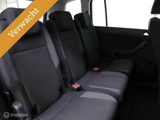 Volkswagen Touran Volkswagen Touran 1.6 TDI Comfortline Trekhaak PDC Clima Cruise - afbeelding nr 10