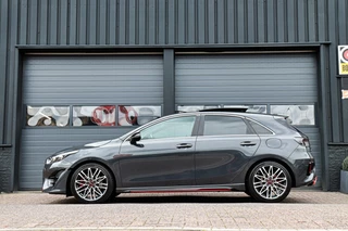 Kia Ceed Kia Ceed 1.6 T-GDi GT 204PK /PANODAK/MEMORY/VIRTUAL/STOEL+STUURVERW./CARPLAY/JBL/CAMERA! - afbeelding nr 2