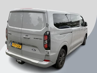 Ford Transit Custom Ford Transit Custom 320 2.0 TDCI L2H1 Limited 136pk Automaat | DC | Adaptieve Cruise | Stoelverwarming | Achteruitrijcamera | Trekhaak | Dubbele Cabine - afbeelding nr 3