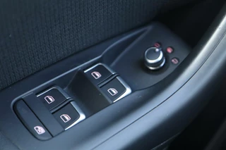 Audi Q3 Audi Q3 1.4 TFSI 150 PK Automaat 2x S line  Sport Edition Ecc|Cruise|Nav|Leder|Lmv|Pdc|1e eigenaar|Wordt verwacht - afbeelding nr 16