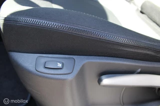 Renault Captur Renault Captur 1.2 TCe Xmod, Automaat, pdc voor en achter, trekhaak, navi, cruise control, achteruitrij camera, stoelverwarming. - afbeelding nr 37