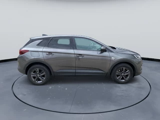 Opel Grandland X Opel Grandland X 1.2 Turbo 120 Year Edition - afbeelding nr 4
