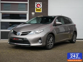 Toyota Auris Toyota Auris 1.8 Hybrid Dynamic Camera| Trekhaak| Navi+BT - afbeelding nr 1
