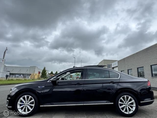 Volkswagen Passat Volkswagen Passat 1.4 TSI GTE Highline|Pano 360° Camera Dyna - afbeelding nr 2