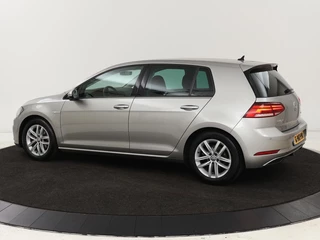 Volkswagen Golf Volkswagen Golf 1.5 TSI Comfortline | Trekhaak | Carplay |  Adaptive cruise | Navigatie | Parkeerhulp | Climate control | Bluetooth | Getint glas - afbeelding nr 2