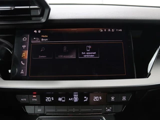 Audi A3 Audi A3 Sportback 30 TFSI Business edition Automaat | Trekhaak | Navigatie | Appel CarPlay | Cruise Control | DAB | LED | LMV - afbeelding nr 17