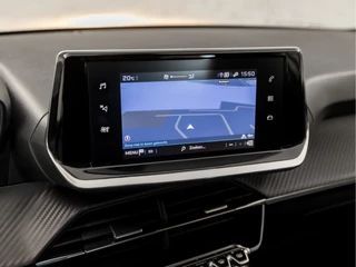 Peugeot 208 (APPLE CARPLAY, GROOT NAVI, LED KOPLAMPEN, SPORTSTOELEN, LANE ASSIST, CRUISE, NIEUWSTAAT) - afbeelding nr 22