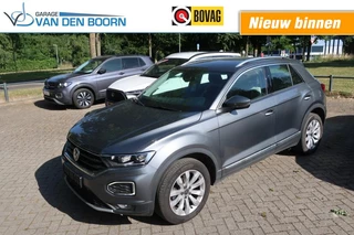 Volkswagen T-Roc Volkswagen T-Roc 1.5 TSI 150PK, Trekhaak, Navi, Apple Carplay/ Android Auto, etc. - afbeelding nr 1