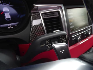 Porsche Macan Porsche Macan 3.0 S 258PK PDK / GTS ed. CARBON / LED - afbeelding nr 33