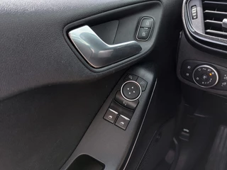 Ford Fiesta Ford Fiesta 1.0 EcoBoost 101pk Titanium First Edition | Navi | Apple Carplay+Android Auto | Clima | Adap. Cruise | B&O Sound | Pdc V+A+Assist+Camera | Rijstrook+Licht+Regensensor | Mistlampen | 16''lm - afbeelding nr 23